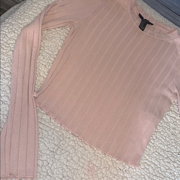 Nude Pink FOREVER 21 long sleeve crop top - Picture 3 of 4